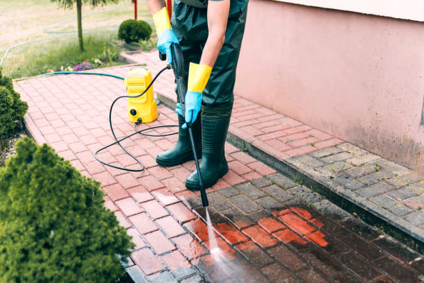 Post-Construction Pressure Washing in Newton, IA